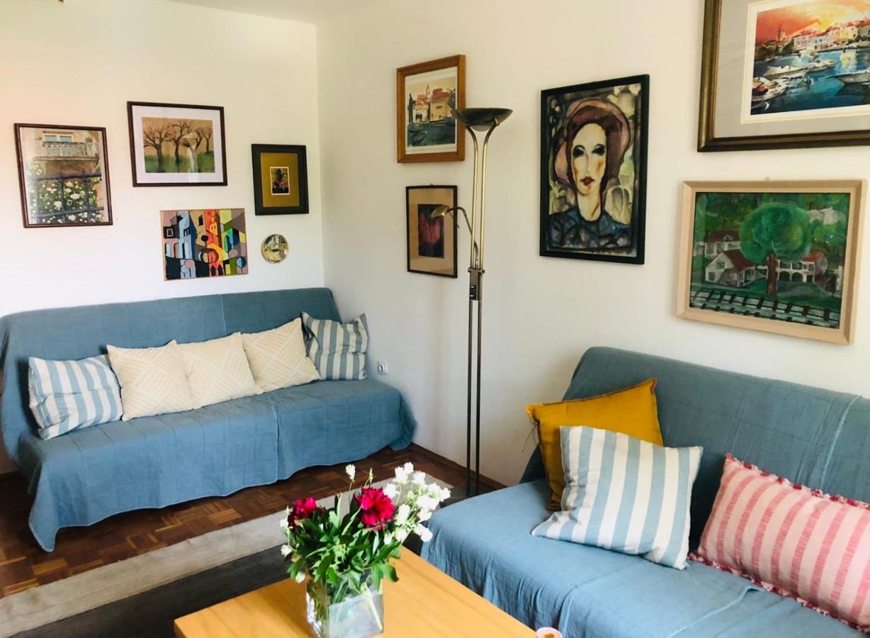 Beautiful Apartment With Balcony Пула Екстер'єр фото